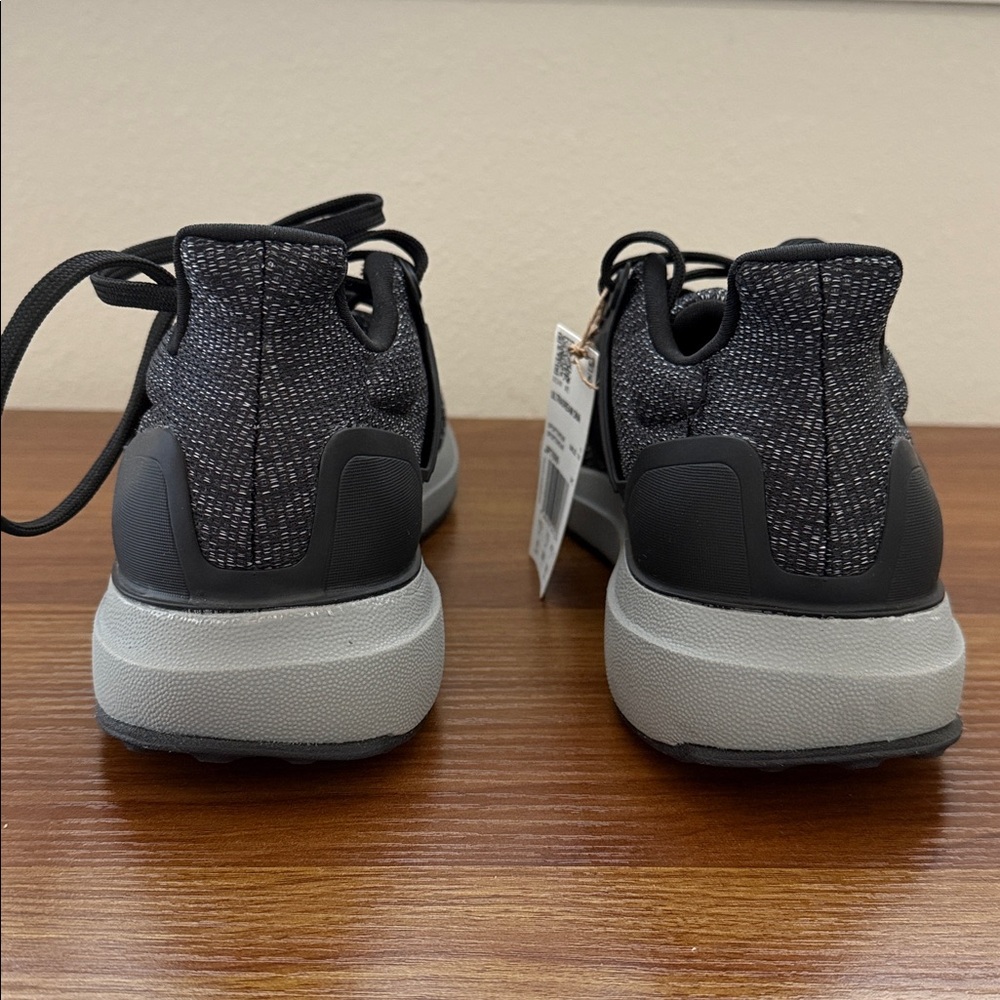 Adidas Ultradream DNA Black Sneakers SIZE 8 Men’s - Picture 5 of 9